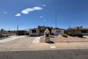1284 S LAWTHER DR, APACHE JUNCTION, AZ