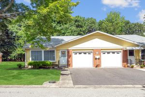 8A JEFFERSON LN, WHITING, NJ