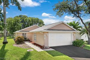 14871 CRESCENT COVE DR, FORT MYERS, FL