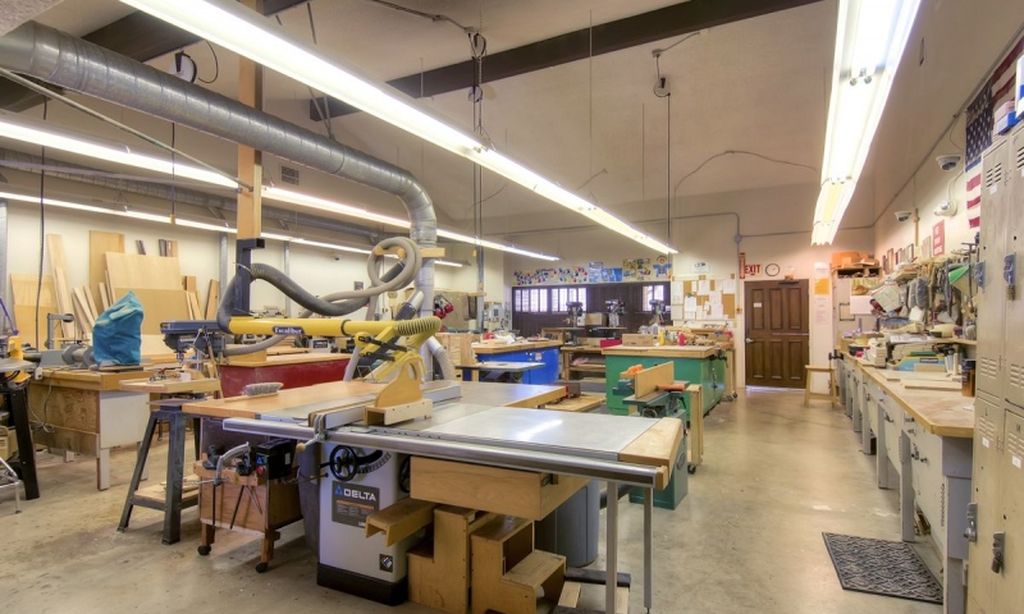 Woodworking Shop