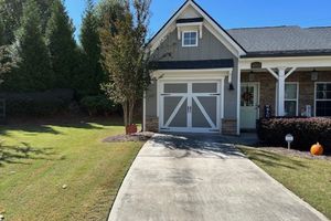 4552 RUTLEDGE DR, OAKWOOD, GA
