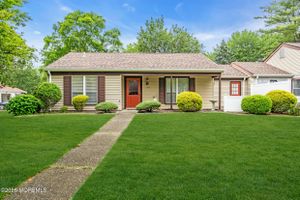 869A LIVERPOOL CIR, MANCHESTER, NJ