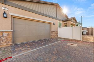 209 BELLINI PEAK AVE, HENDERSON, NV