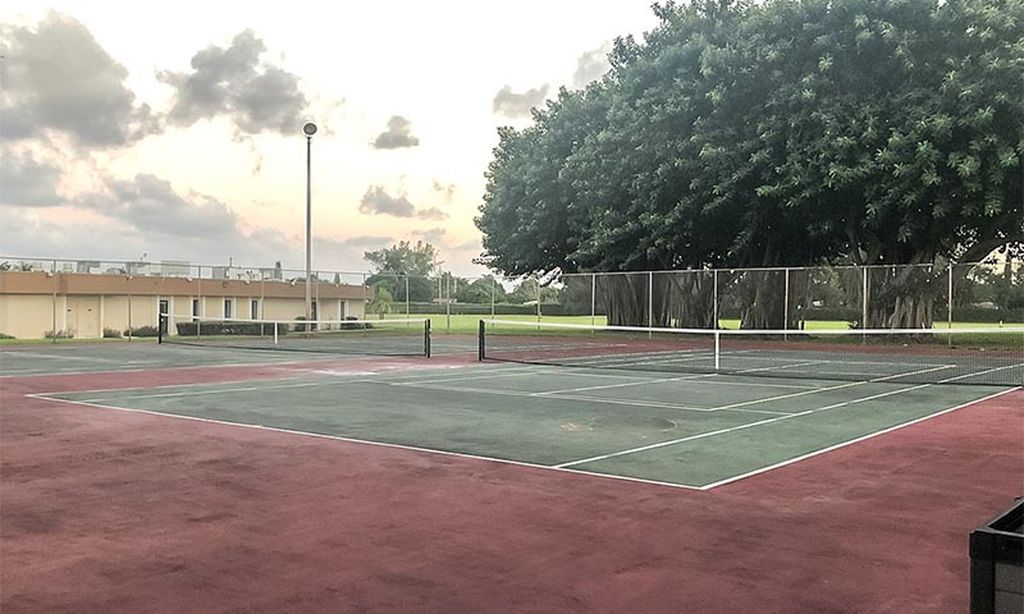 Tennis Courts