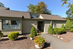 1011 HERITAGE VLG B, SOUTHBURY, CT