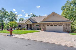 400 TANASI WAY, LOUDON, TN