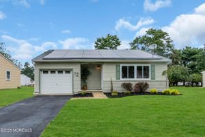 12 NORFOLK DR, BERKELEY, NJ