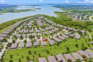 6136 EAGLE POINT LN, FRISCO, TX