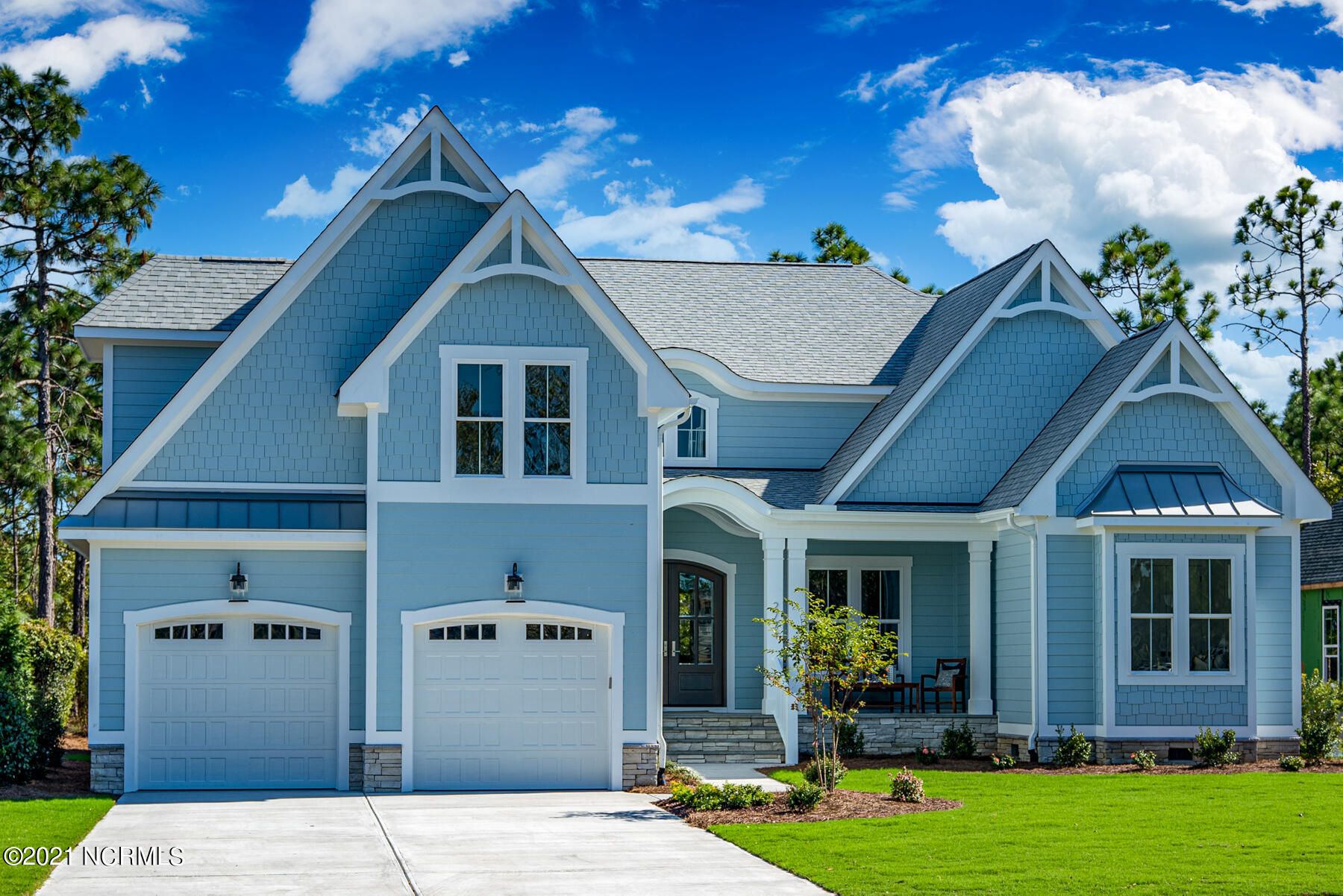 image of property at 2774 Parkridge Drive