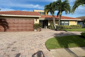 11327 WINGFOOT DR, BOYNTON BEACH, FL