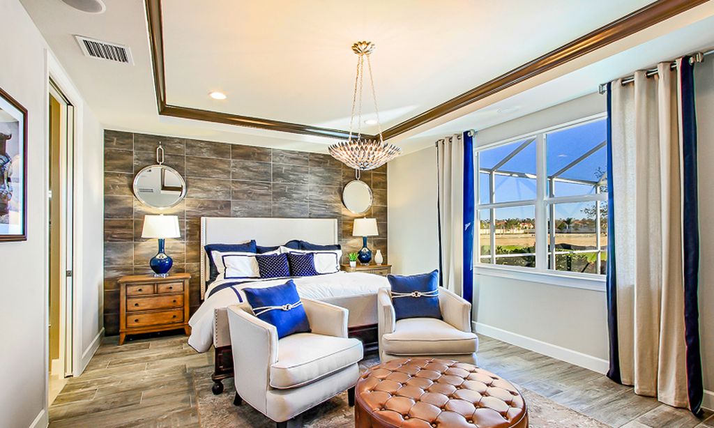 Master-on-Main Suites