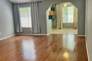 667 E COUNTRY GROVE CIR, PEARLAND, TX