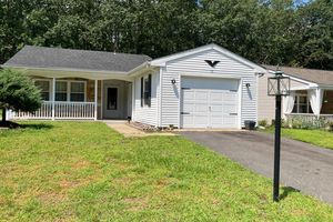 45 HUNTINGTON DR, SOUTHAMPTON, NJ