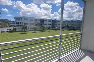 2300 PARK LN APT 211, HOLLYWOOD, FL
