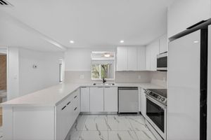 14375 STRATHMORE 303 LN 303, DELRAY BEACH, FL