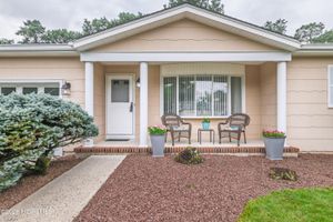 5 BENNINGTON DR, TOMS RIVER, NJ