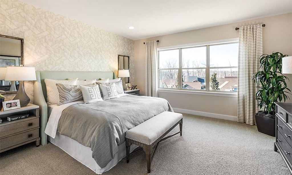 Model Master Bedroom