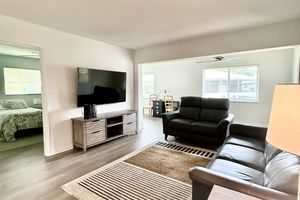 715 WHIPPOORWILL LN, DELRAY BEACH, FL