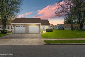 165 COURS DE CLEMENCEAU A, FREEHOLD, NJ