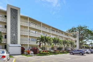 4004 CAMBRIDGE A # 4004, DEERFIELD BEACH, FL