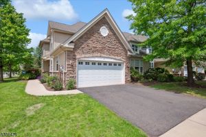 2 FEHERVARI CT, SOMERSET, NJ