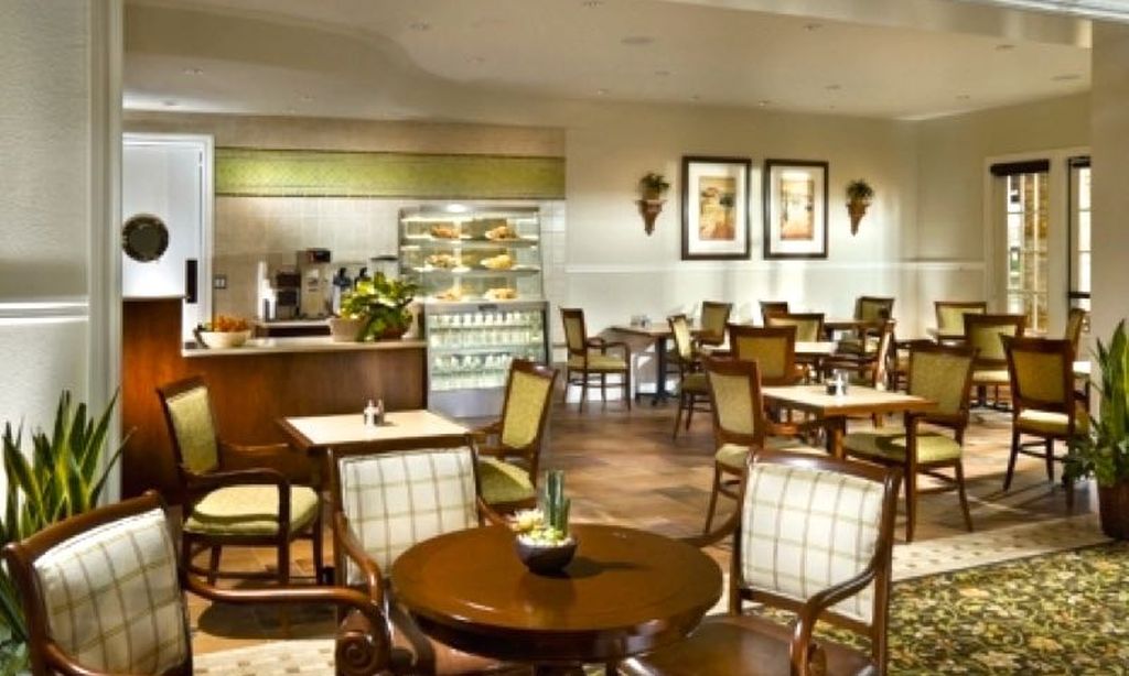 Sugars Bistro & Bakery