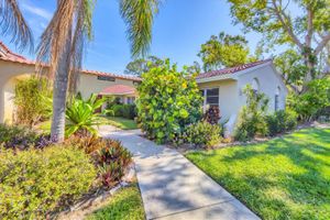 2267 PUEBLO LN # V40, SARASOTA, FL