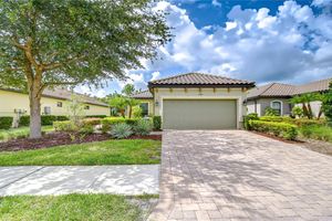 8433 ALBERATA VISTA DR, TAMPA, FL