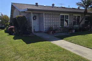 270L N NORTHWOOD RD, SEAL BEACH, CA