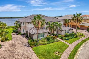 1226 RIVERSCAPE ST, BRADENTON, FL