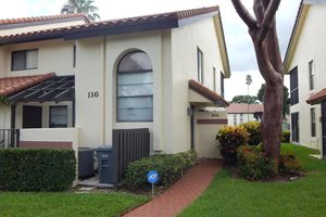 10279 N CIRCLE LAKE DR 202, BOYNTON BEACH, FL