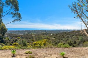 245 FAIRLEE LN, ENCINITAS, CA