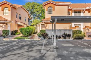 9589 SHADYBROOK DR APT 201, BOYNTON BEACH, FL