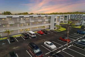 2200 PARK LN APT 109, HOLLYWOOD, FL