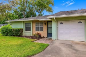 1160 ORANGE TREE CIR D, PALM HARBOR, FL