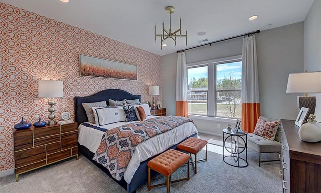 Model Master Bedroom