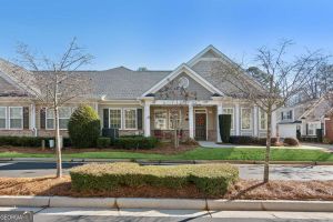 2565 GRAPEVINE CIR # 103, CUMMING, GA