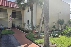 112 LAKE DORA DR, WEST PALM BEACH, FL