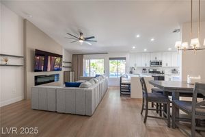 2548 TUMBLE BROOK DR, LAS VEGAS, NV