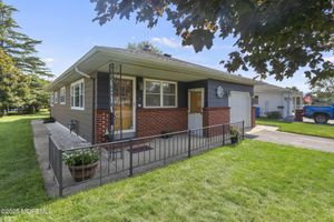 487 JAMAICA BLVD, TOMS RIVER, NJ