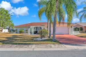 1722 COCO PALM CIR, SUN CITY CENTER, FL
