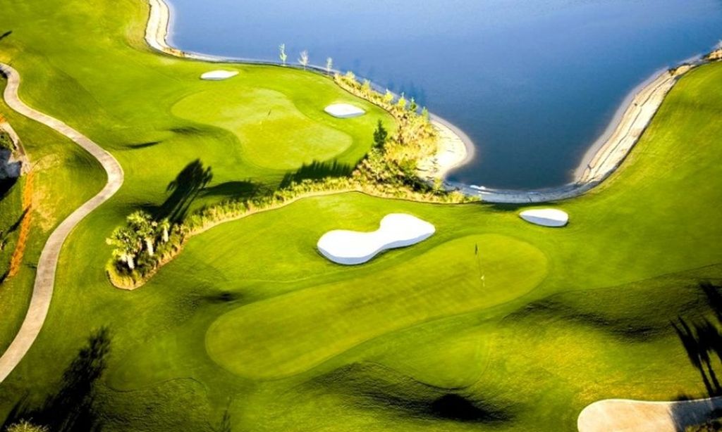 18-Hole Gordon Lewis Championship Course