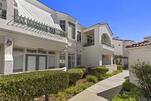 3335 GENOA WAY 111, OCEANSIDE, CA