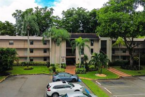 8150 W MCNAB RD 312, TAMARAC, FL