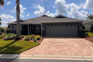 10010 LAKE MIONA WAY, OXFORD, FL