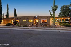 425 E PASEO CHUPAROSAS, GREEN VALLEY, AZ