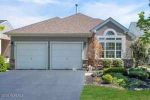 22 DUNROVIN CT, MANCHESTER, NJ