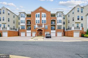 8615 WANDERING FOX TRL 404, ODENTON, MD