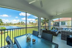3153 AVIAMAR CIR APT 202, NAPLES, FL