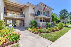 382 AVENIDA CASTILLA B, LAGUNA WOODS, CA